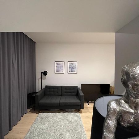 London Heathrow Airport Apartment Voyager House Terminal 12345 - Ev Electric And Parking Available Hillingdon Zewnętrze zdjęcie