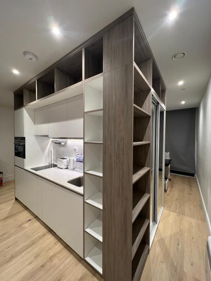 London Heathrow Airport Apartment Voyager House Terminal 12345 - Ev Electric And Parking Available Hillingdon Zewnętrze zdjęcie