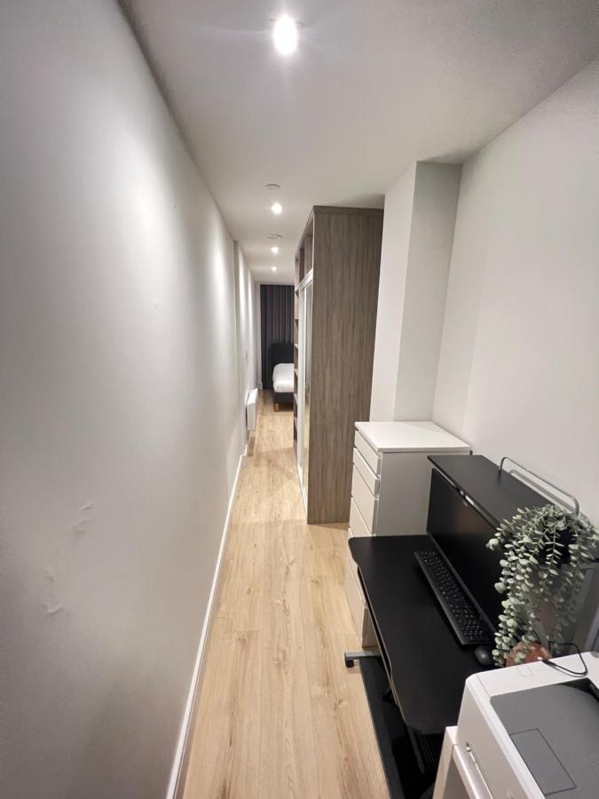 London Heathrow Airport Apartment Voyager House Terminal 12345 - Ev Electric And Parking Available Hillingdon Zewnętrze zdjęcie